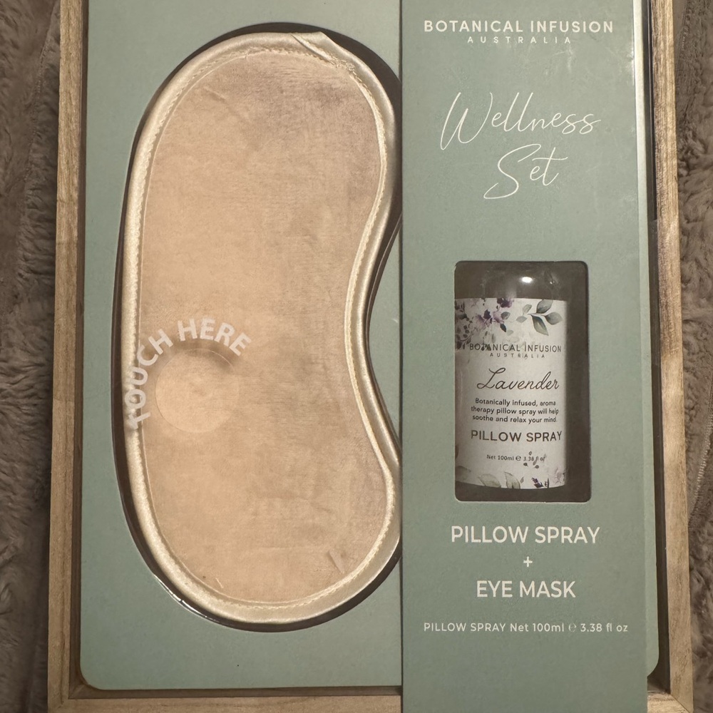 Botanical Infusion Pillow Spray and Eye Mask Set